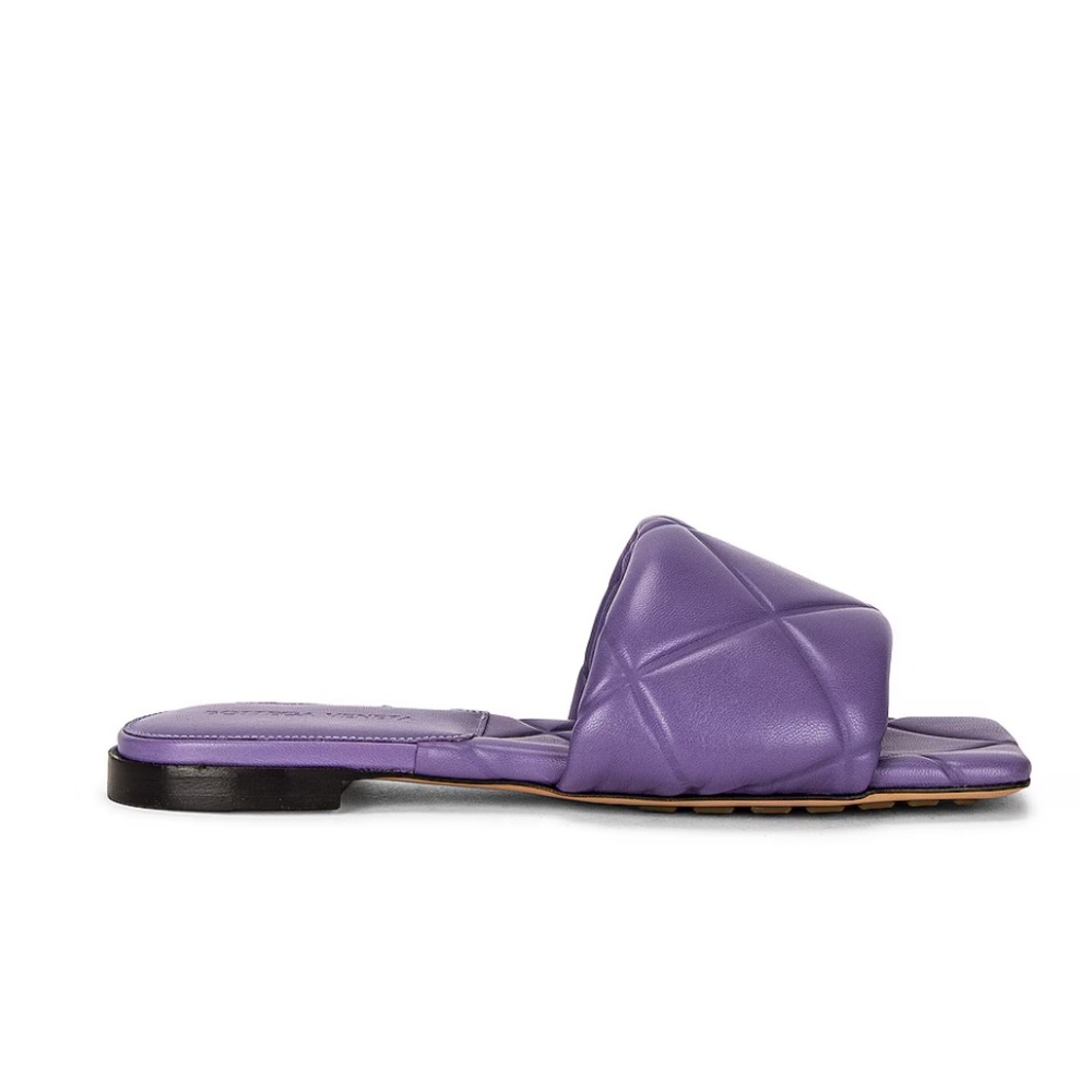 SOLD Bottega Veneta Lavender Quilted Sandals